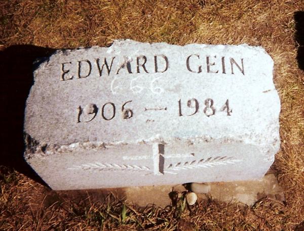 Ed Gein original gravestone as photographed in 1999 in Wisconsin